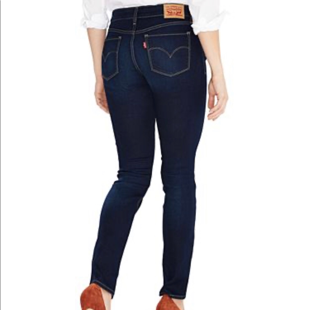 711 Skinny Levis